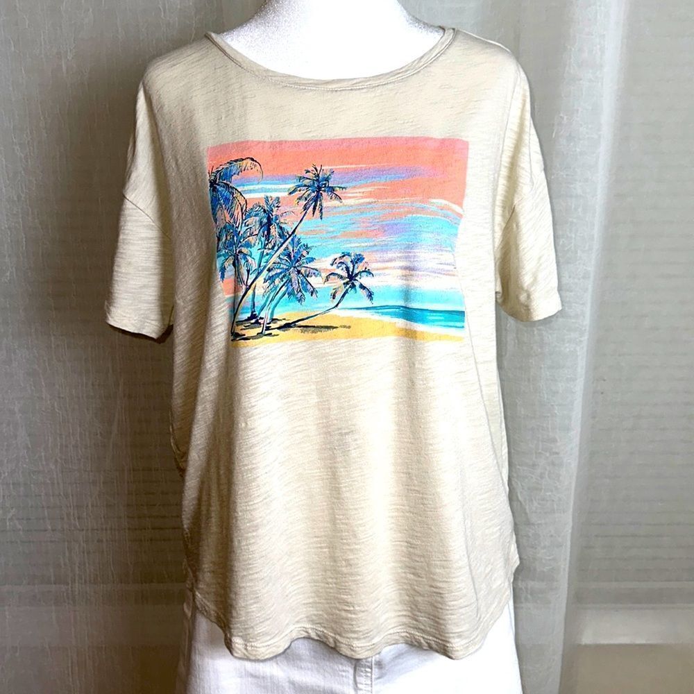 Old Navy M Cream Tropical Graphic Crewneck Short Sleeve The Easy Tee